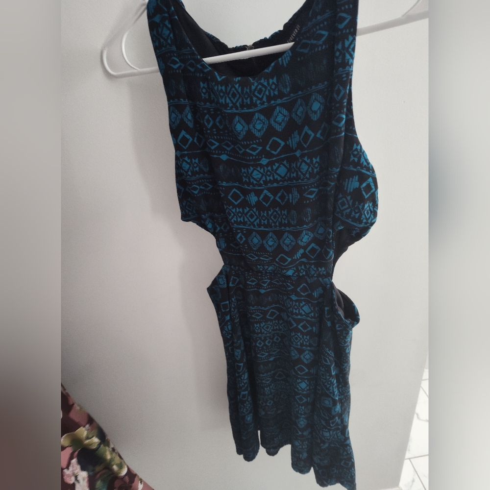 Forever 21 Black and Blue Cutout Midi Dress